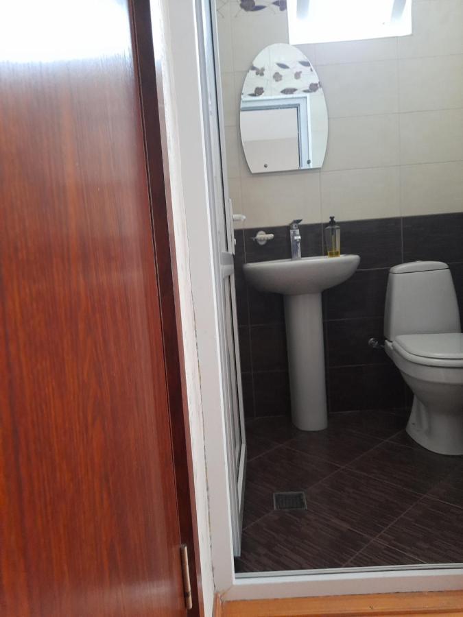 Kera Guest House Kazbegi Luaran gambar